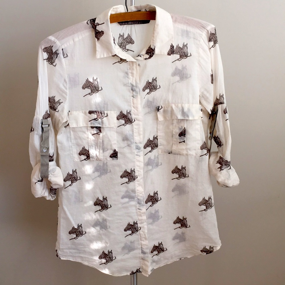 Zara horse print blouse S